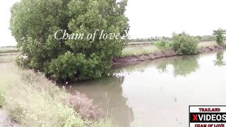 พาสาวมานอกสถานที่ ข้างถนน