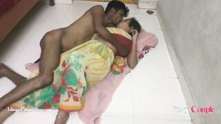 Hottie punjab Desi Village Bhabhi With Hubby Old Lovers Romance On Floor Hard Giving