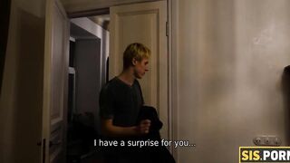 SISPORN Coed helps stepbro relax thinking its boyfriend who bangs hungry twat