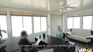VIP4K. Le danseur de strip-tease ne peut pas payer de loyer alors