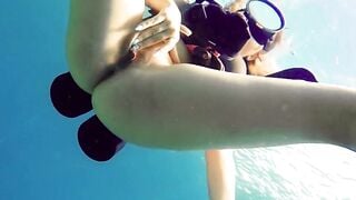 Croatian Girl Kasandra gets naked and masturbates inside water