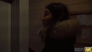 DEBT4k Bro pulls rough dick out of leggings to XXX the ravishing debtor