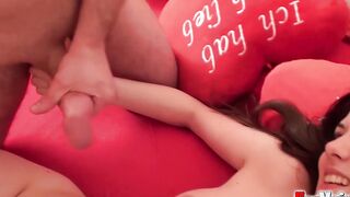 MILfs gets banged! into groupsex
