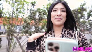 Sofia Cavero, Peruvian caught inside the streets of Trujillo