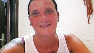 2 Beauty lesbo babes love dildoing each other's pussies outside