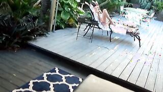 Behind Dads Back - S1:E6