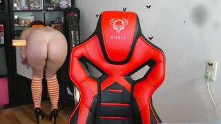 Velma Dinkley bushy vagina fingered masturbation till squirt - Veronikavonk Cosplay