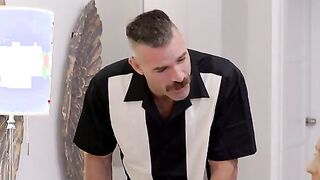 two Men And An Xxx Show A Better Girlfriend - S4:E8