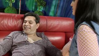 TV Babes XXX - ein Schwanz und der rest Vibrators