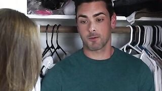 This Is Awkward - S4:E1