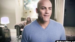 Step-daughter gets fuck by stepdad on her 18th birthday