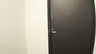 Asian 18 Yo women loves the huge cock