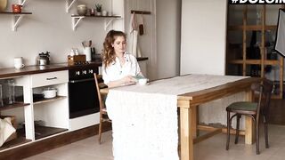 DOEGIRLS - Solo Morning On Kitchen Table With hot Mary