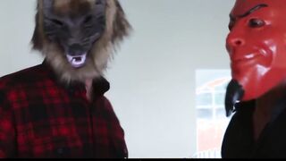 Stepdads Are Extra Pervy with Their Horror Themed Masks - Familycum
