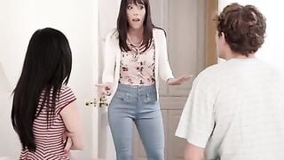 Hosed By Mom - S11:E2