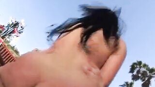 Sensual lust for a vulgar young chick into a fantastic film with