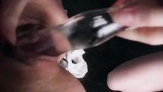 milf and young Women like to punish each other