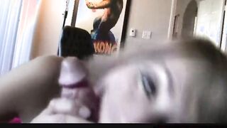 Turned On hand job 19 yo offer pov handie