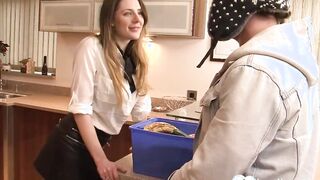 Housewife gets screwed by her son's best friend