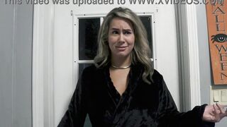 Step Cougar uses her son sperm to regain her youth