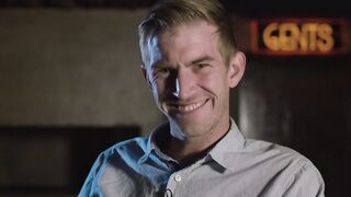 Brazzers Exxtra - Danny D Life On The Road %28XXX Parody%29 tape starring Viola Bailey and Danny D