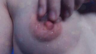Alexa Kitten: Icy Nipple Tease