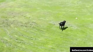 Shameless Nude Webcammer Its Cleo Fucks Her Asshole Into The Backyard!