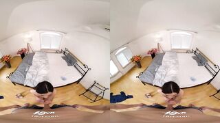 Skinny Eighteen Sunny X Fucking With Her Photographer Into pov Virtual Reality