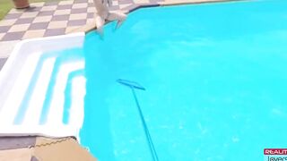 RealityLovers - Seducing The Poolboy
