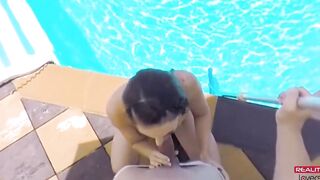 RealityLovers - Seducing The Poolboy