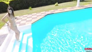 RealityLovers - Seducing The Poolboy