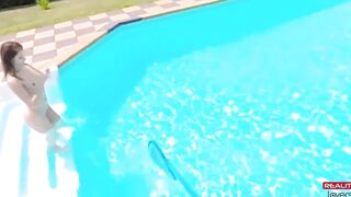 RealityLovers - Seducing The Poolboy