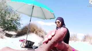 OMG !!! this stranger sluts into outside by showing them this long dick full of sperm !!! cock flash into outdoor compil