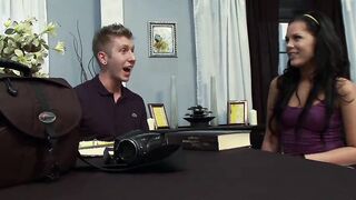 Madison Parker is an amateur bimbo who turns Danny Wylde on