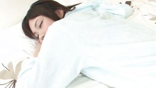 Japanese 18 year old went to make a rubs to her stepfather and ended up making him cum