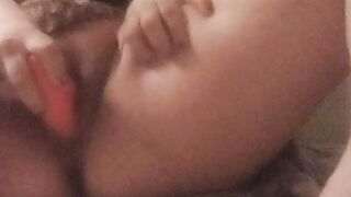 Masturbate with me
