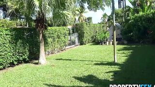 PropertySex Tenant Busted Avoiding her Landlord's Rent Requests