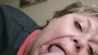 GeminiStarr worships penis
