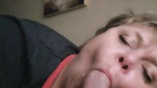 GeminiStarr worships penis