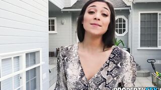 PropertySex Young Real Estate Agent Steals her Milf's Client