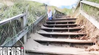Mofos - Amateur Molly Pills give point of watch Foojob, Blowjob and