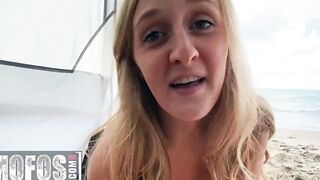 Mofos - Amateur Molly Pills give point of watch Foojob, Blowjob and