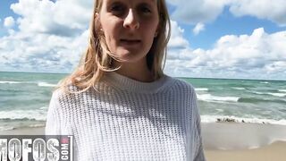 Mofos - Amateur Molly Pills give point of watch Foojob, Blowjob and