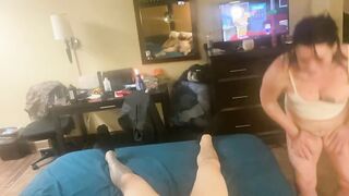 Fox huntin dat booty