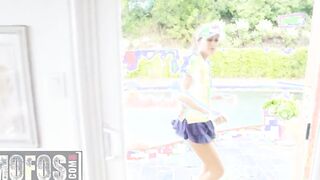 MOFOS - Turned On Zac Wild Fucks Hard Aila Donovan Wet