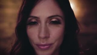 Brazzers - Competitive MILFs Ariella Ferrera, Reagan Foxx go Oral Sex
