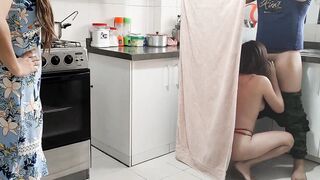I Boned the women while my stepsister is Cooking and she doesn't realize that I'm Fucking