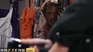 Brazzers - Thicc Bella Rolland come to life for dick