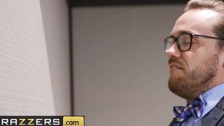 Brazzers - Curvy black Osa Tasty gets spitroasted by white dicks