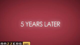 Brazzers - Thic huge tit ponstar Sheridan Love craves big dick